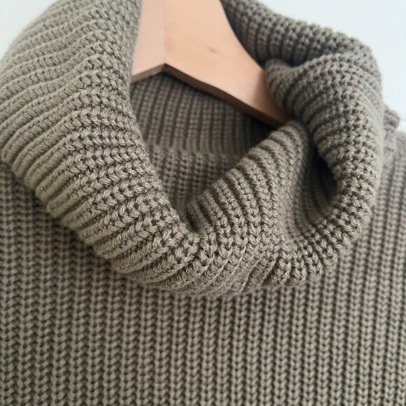 Pact Organic Fisherman Sweater - Picture 2 of 5